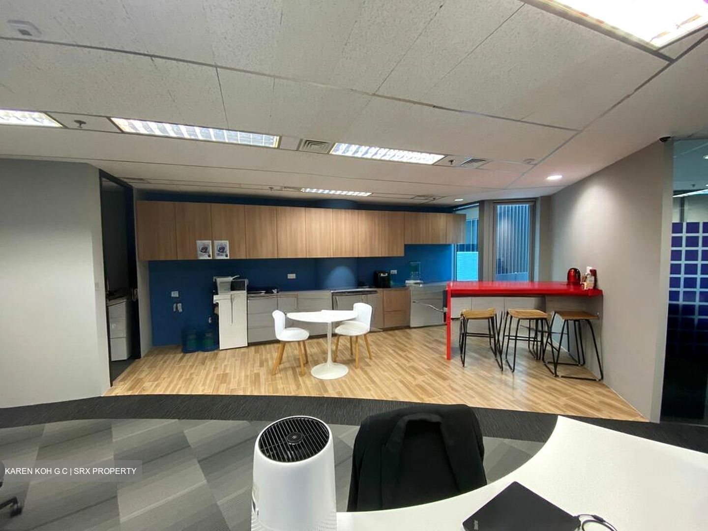 Tung Centre (D1), Office #567582431